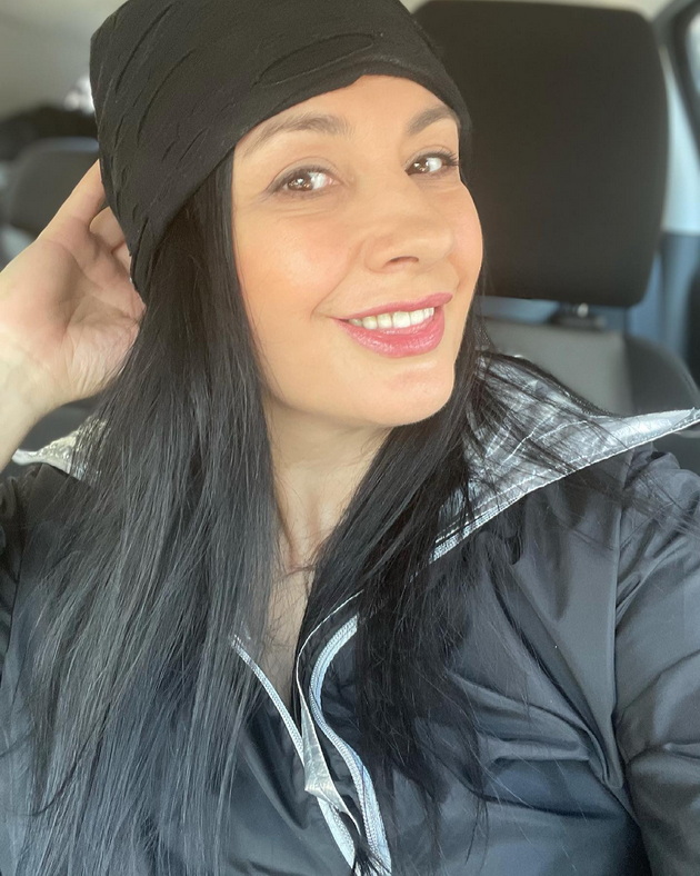 kaliopi-za-stilot-i-ubavinata-doma-imam-mala-teretana-omileno-mi-e-odeloto-armani-shto-go-nosev-na-evrovizija-02.jpg