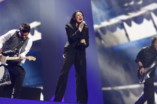 kaliopi-za-stilot-i-ubavinata-doma-imam-mala-teretana-omileno-mi-e-odeloto-armani-shto-go-nosev-na-evrovizija-05.jpg