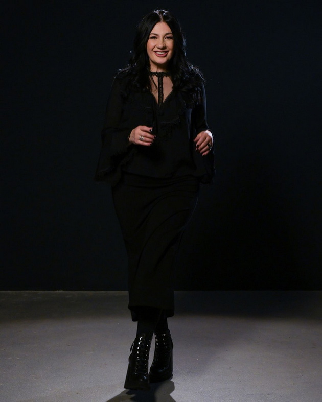 kaliopi-za-stilot-i-ubavinata-doma-imam-mala-teretana-omileno-mi-e-odeloto-armani-shto-go-nosev-na-evrovizija-13_copy.jpg