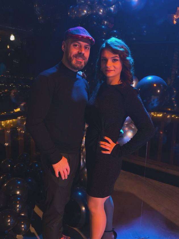 sanja-nikolikj-se-zabavuva-na-koncertot-na-slatkar-vrchak-go-najavi-noviot-album-shto-pravat-nashite-dzvezdi-20.jpg