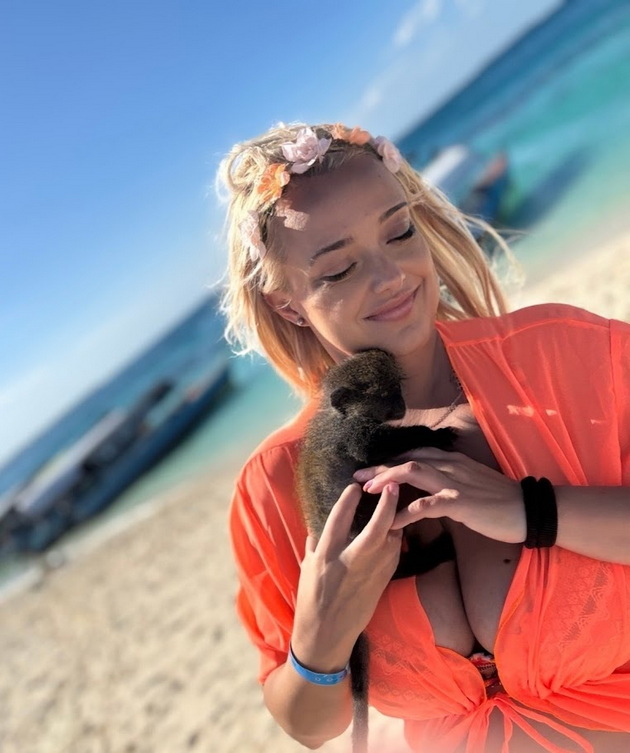 tanja-atanasovska-za-patuvanjeto-vo-zanzibar-lokalcite-me-vikaa-shakira-masaite-i-denes-zhiveat-vo-kukji-od-kal-43.jpg