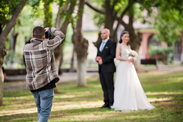 viktor-krstevski-svadben-fotograf-nikoj-ne-zabelezhuva-deka-gladuvame-cel-den-na-svadbi-53.jpg