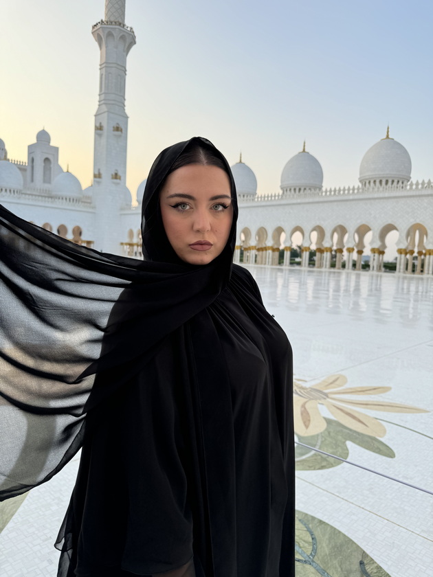 elena-pishtolova-shminkerka-vo-abu-dabi-arapkite-se-shminkaat-i-za-obichen-prechek-na-gosti-vo-svojot-dom-12.jpeg