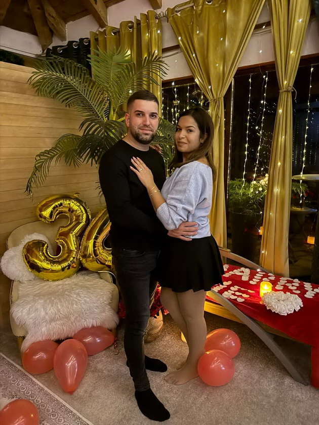 romantichno-zaprosuvanje-na-sestrata-na-makedonecot-pobednik-vo-dzvezdite-na-grand-sandra-kazha-da-vo-vila-vo-hrvatska-02.jpg