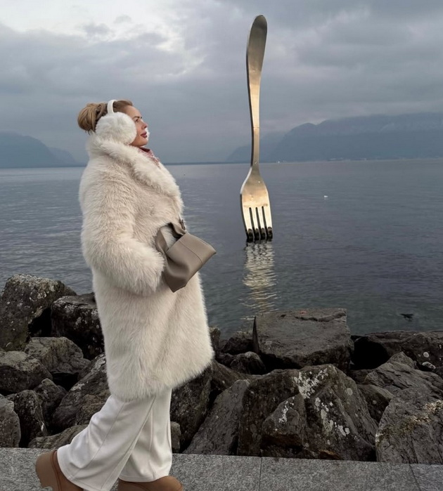tamara-todevska-e-so-najdobriot-drugar-vo-barselona-16.jpg