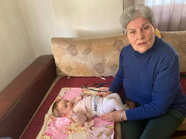 primarius-d-r-violeta-arsova-e-pedijatar-vo-penzija-koja-ushte-e-aktivna-so-koleshka-porodivme-zhena-vo-fikjo-07.JPG