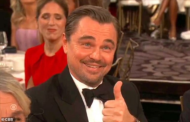 viralnite-i-najsmeshnite-momenti-na-leonardo-di-kaprio-na-zlatni-globusi-koi-go-pretvorija-vo-meme-02.JPG