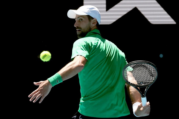 novinar-go-provocira-nole-gi-brkashe-rafa-i-rodjer-sega-siner-i-alkaraz-srpskiot-teniser-so-hit-reakcija-03.jpg