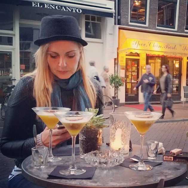 zoshto-nostalgijata-po-2016-ta-e-glaven-trend-na-tiktok-i-instagram-vo-2026-ta-godina-i-site-spodeluvaat-retro-fotki-04_1.jpg