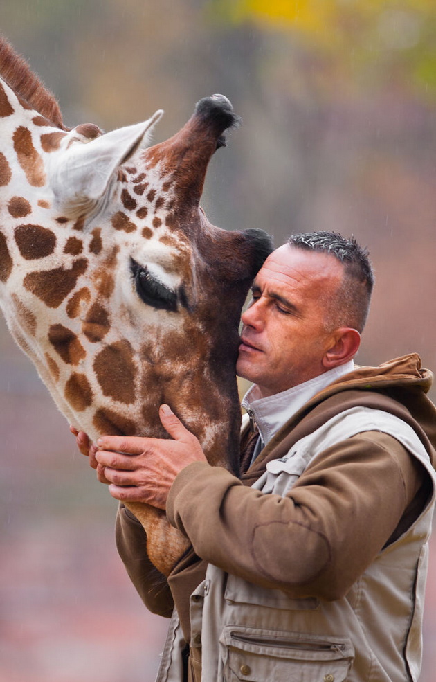 10-emotivni-sceni-od-skopje-zoo-topat-srca-niz-objektivot-na-goran-anastasovski-06.jpg