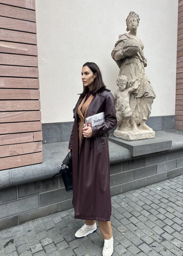 miljana-gjurovska-e-modna-dama-shto-zhivee-vo-germanija-veruva-deka-elegancijata-doagja-odvnatre-foto-14.jpg