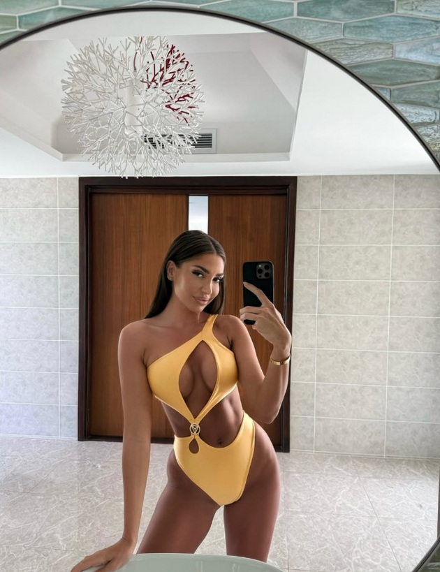 soprugata-na-pedja-jovanovikj-so-kogo-se-razvede-2-pati-e-bikini-bozhica-maldivi-imam-3-deca-no-nema-izgovori-05.jpg