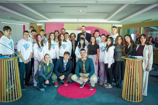 decata-predvodat-nacionalna-inicijativa-za-internet-bez-omraza-01.JPG