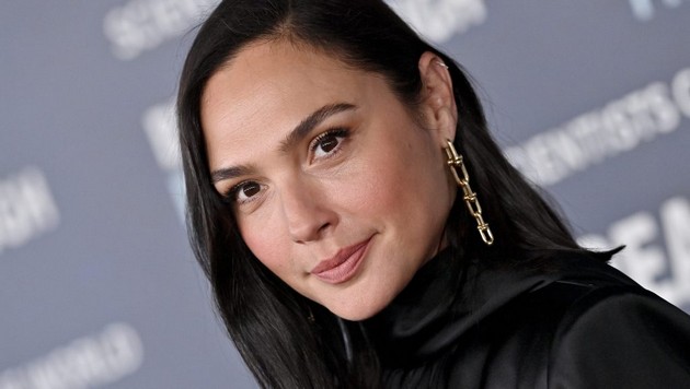 gal-gadot-za-traumatichnata-bremenost-pred-2-godini-vo-8-mi-mesec-imav-tromb-na-mozokot-se-prashuvav-dali-kje-umram-06.jpg