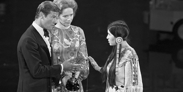 gol-mazh-na-scenata-legendarnata-shlakanica-najkontroverznite-momenti-na-oskarite-niz-istorijata-03.JPG