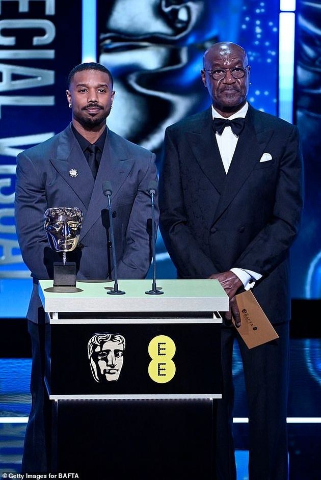 kako-izgleda-zhivotot-so-turetov-sindrom-ja-opcu-kralica-elizabeta-vo-lice-kazha-rasistichka-navreda-na-bafta-10.JPG