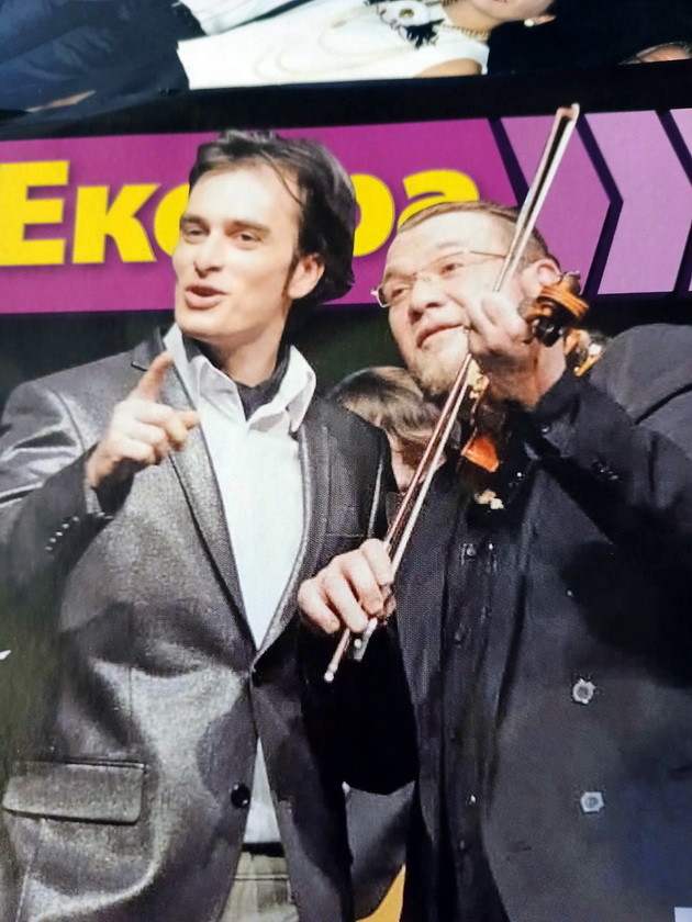 aleksandar-mitevski-za-crnobelo-leksikon-malku-mi-e-nezgodno-koga-vo-kafeana-kje-zasvirat-i-nekoja-nasha-pesna-21.jpg