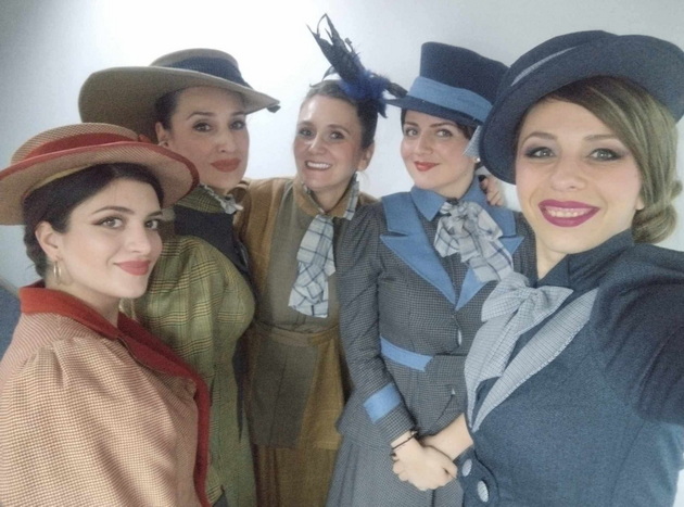 anita-rusevska-47-ima-vpechatliv-stil-obozhava-bundi-preferira-patiki-pred-visoki-potpetici-sako-so-koshula-mi-e-spas-15.jpg