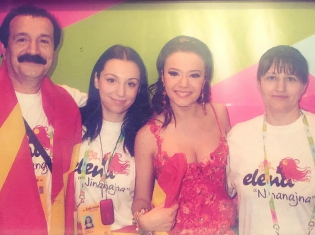 elena-risteska-ja-vozvishuva-majka-i-vo-rodendenskata-chestitka-ti-si-edinstvena-i-nezamenliva-05.jpg