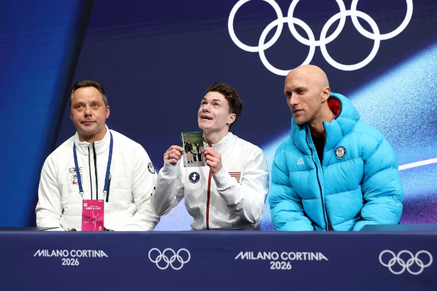 francuzinot-shto-trcha-i-menuva-jaknie-vistinski-hit-na-olimpijadata-koj-e-benoa-risho-02.jpg