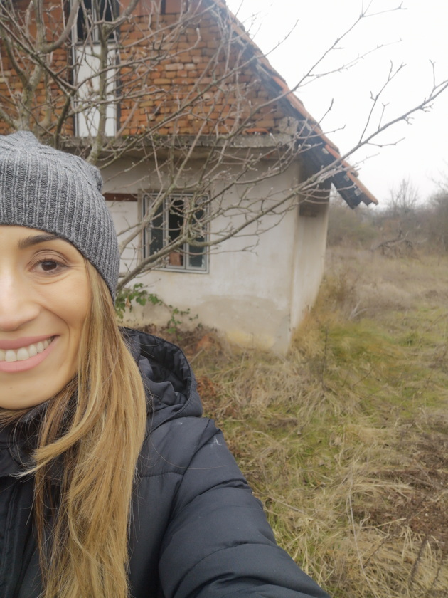 marija-magdalena-od-bitola-samohrana-majka-urna-stara-kukja-na-selo-i-krena-nova-od-temel-mi-trebashe-novo-semejno-gnezdo-04.jpg