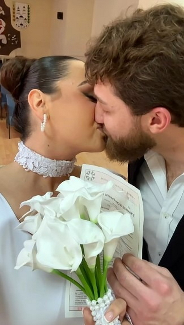 se-omazhi-ivona-jo-vekje-ne-sme-dvajca-tuku-edno-02_copy.jpg