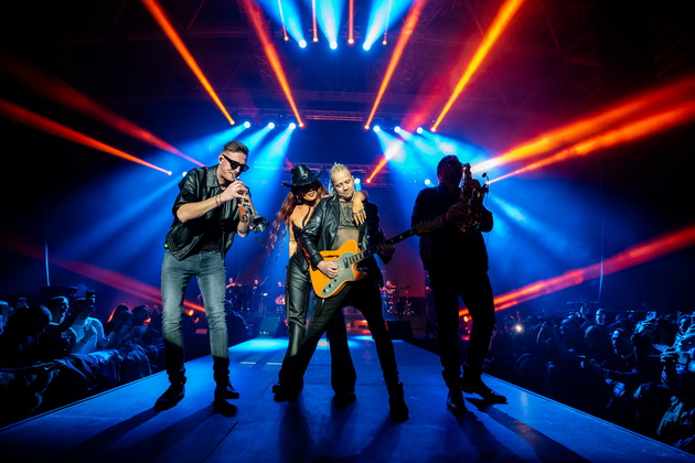 senidah-go-pokori-skopje-na-14-fevruari-mokjen-koncert-so-trubachi-gi-krena-makedoncite-na-noze-03.jpeg