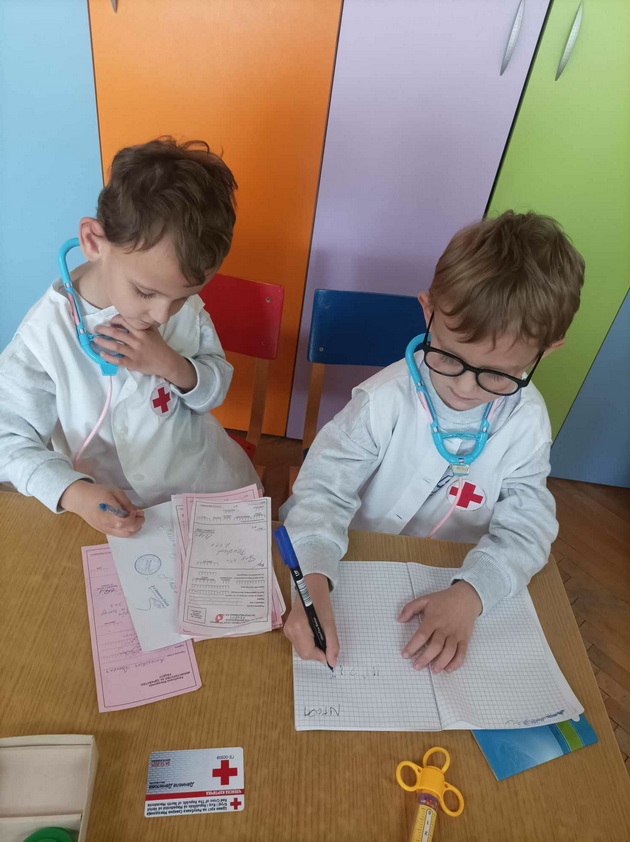 jovanka-od-bogdanci-16-godini-se-borev-so-sterilitet-imav-9-in-vitra-denes-sum-majka-na-bliznaci-02.jpg