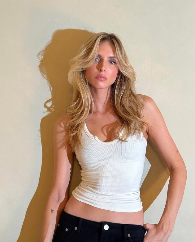 srpski-model-so-svetska-kariera-postojano-javno-razmenuva-nezhnosti-so-devojkata-foto-18.jpg