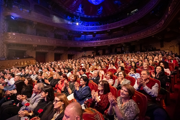 dac-i-aleksandar-im-podarija-na-damite-vecher-polna-so-ljubov-i-nostalgija-na-koncertot-vo-skopje-32.JPG