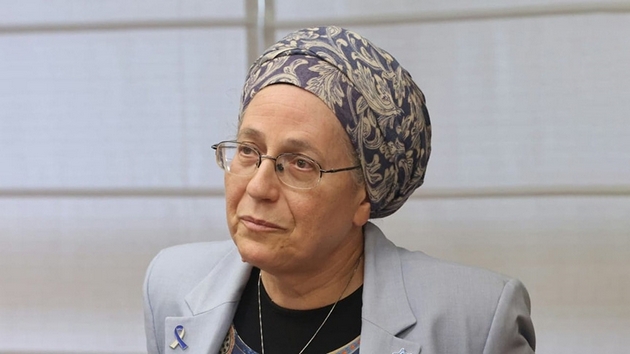gi-obvini-roditelite-za-siluvanje-ja-terale-da-uchestvuva-vo-rituali-kjerka-na-izraelska-politicharka-pornajdena-mrtva-vo-nejzinot-dom-03.JPG