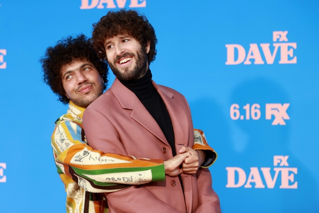 ja-ponizhuva-i-sigurno-ja-mrazi-beni-blanko-povtorno-kritikuvan-otkako-selena-mu-gi-bakna-valkanite-stapala-13.JPG