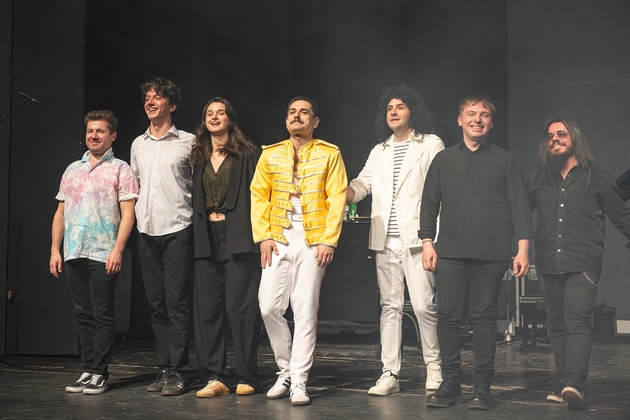 maestralna-izvedba-na-mjuziklot-freddie-the-queen-na-orkestar-diva-08.JPG