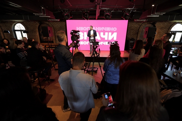 makedonski-telekom-voveduva-nov-komunikaciski-koncept-za-site-korisnici-bez-barieri-i-so-neogranichen-internet-02.JPG