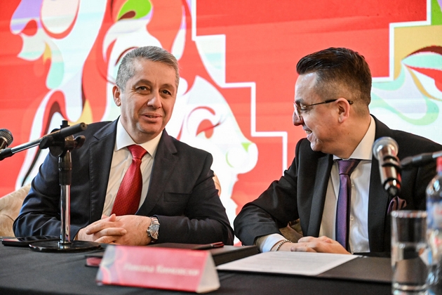 pod-sloganot-vazhna-e-kulturata-halkbank-stanuva-glaven-godishen-partner-na-makedonskiot-naroden-teatar-04.JPG
