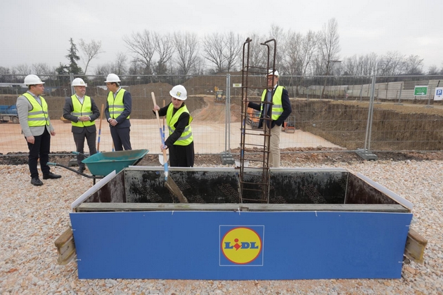prodolzhuva-investiciskiot-ciklus-na-lidl-vo-skopje-pochna-izgradbata-na-market-vo-gazi-baba-6.JPG