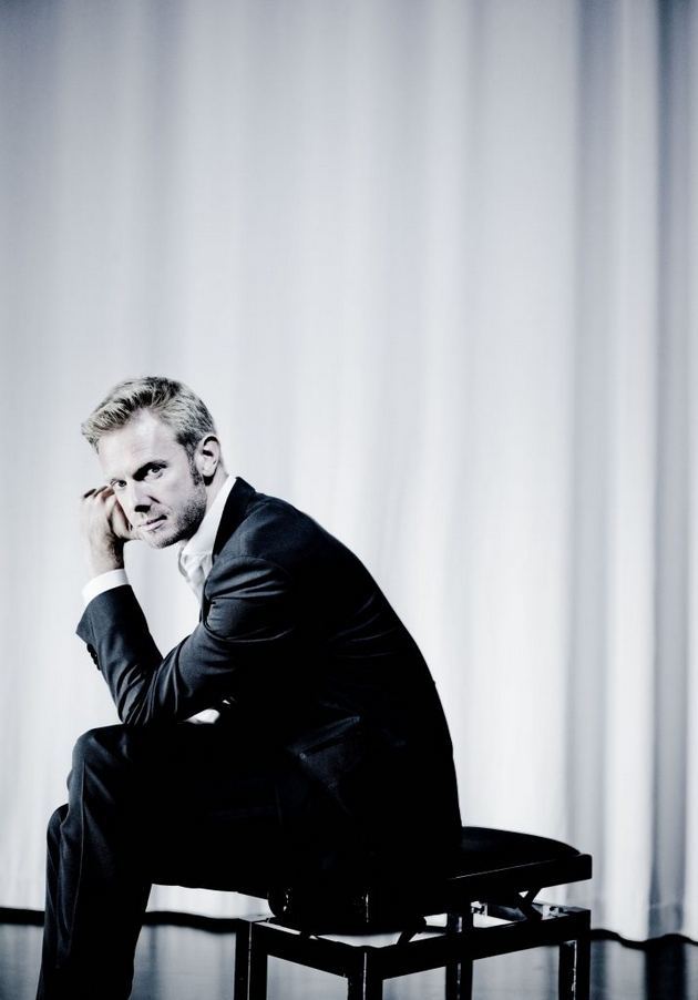 sila-koncert-na-makedonska-filharmonija-po-povod-denot-na-zhenata-02.JPG