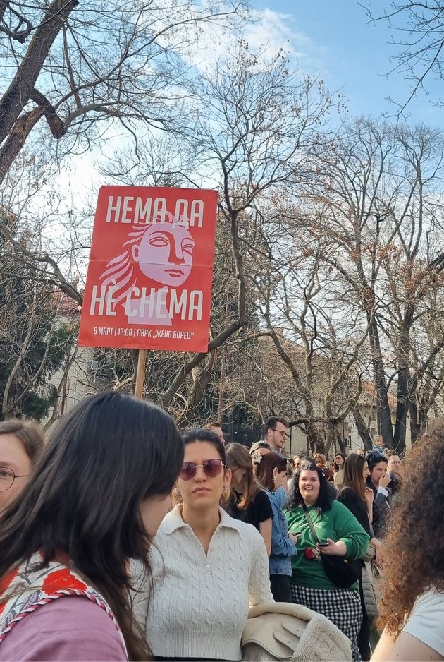 stotici-zheni-i-mazhi-na-deneshniot-marsh-po-povod-8-mart-vo-skopje-pod-sloganot-nema-da-ne-snema-foto-39.jpg