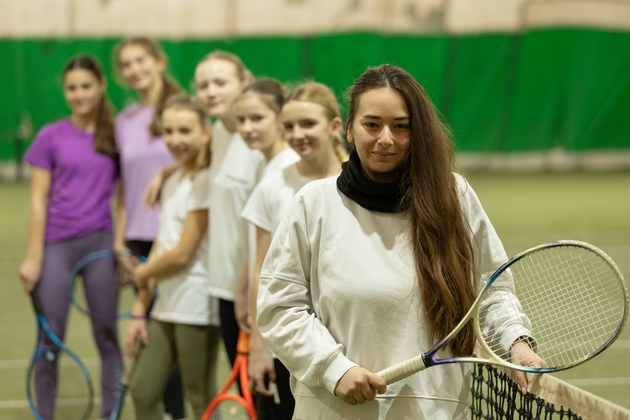 tenisot-e-sport-za-cel-zhivot-go-prodolzhuva-zhivotot-ja-jakne-samodoverbata-kaj-decata-zoshto-e-dobro-decata-da-treniraat-tenis-02.JPG