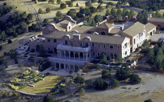 zakopani-tela-na-devojki-skrien-krematorium-shto-ima-na-ozloglaseniot-ranch-na-epstin-vo-novo-meksiko-7.JPG