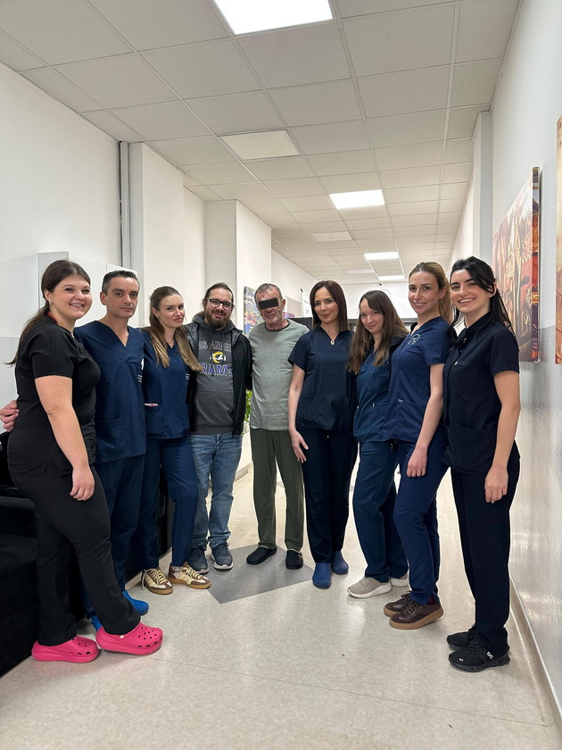 prvpat-vo-makedonija-ispechaten-3d-implant-za-nos-pacientot-go-zagubil-nosot-od-maligna-bolest-04.jpg