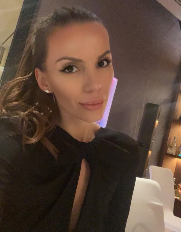 ja-narekuvaat-srpska-paris-hilton-snaa-i-beshe-karleusha-koja-e-kumata-na-melina-djinovikj-koja-utre-kje-se-mazhi-vo-monako-07.jpg