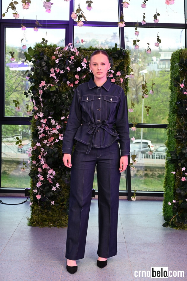 modata-na-prvata-vecher-na-shtip-fashion-days-2026-shto-oblekoa-posetitelite-foto-13.JPG