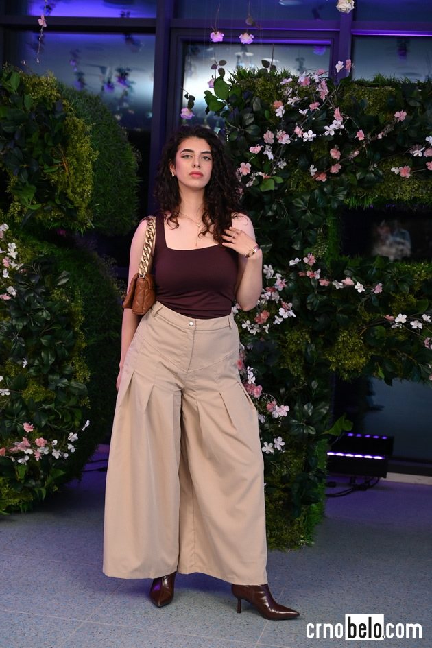modata-na-prvata-vecher-na-shtip-fashion-days-2026-shto-oblekoa-posetitelite-foto-70.JPG