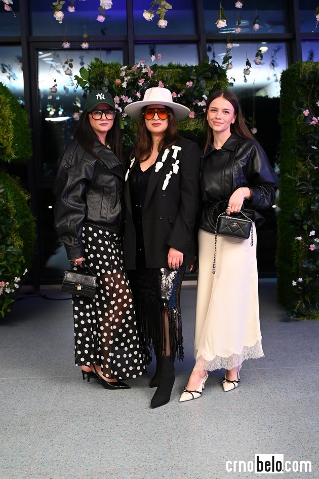 modata-na-prvata-vecher-na-shtip-fashion-days-2026-shto-oblekoa-posetitelite-foto-71.JPG