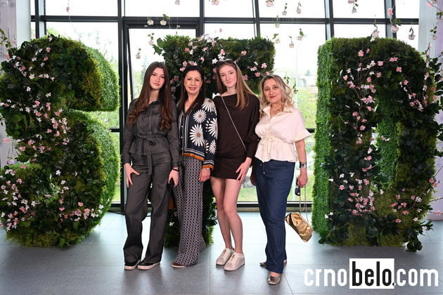 modata-na-vtorata-vecher-na-shtip-fashion-days-2026-shto-oblekoa-posetitelite-foto-03.JPG