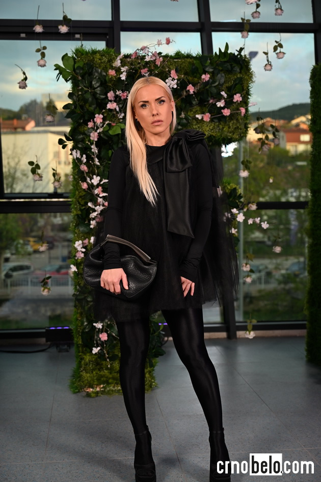 modata-na-vtorata-vecher-na-shtip-fashion-days-2026-shto-oblekoa-posetitelite-foto-19.JPG