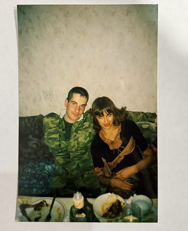 retro-spomeni-od-vremeto-koga-irina-shajk-beshe-obichna-devojka-od-rusija-pred-da-stane-slavna-foto-12.jpg