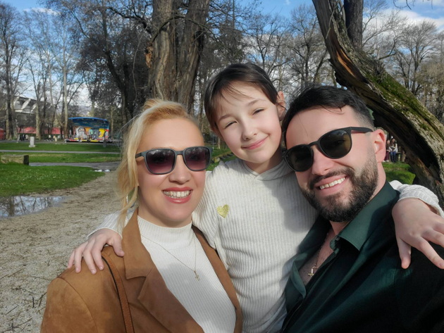 eva-nedinkovska-kazha-da-partnerot-ja-zaprosi-vo-budimpeshta-foto-08.jpg