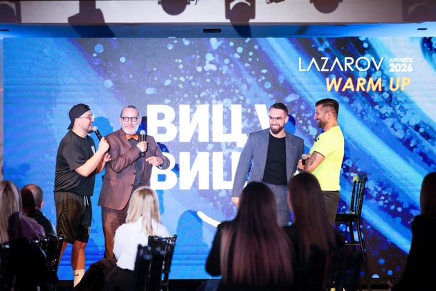 marta-soprugata-na-stefan-lazarov-go-pokazha-trudnichkoto-stomache-na-zagrevanjeto-za-lazarov-awards-10.jpg